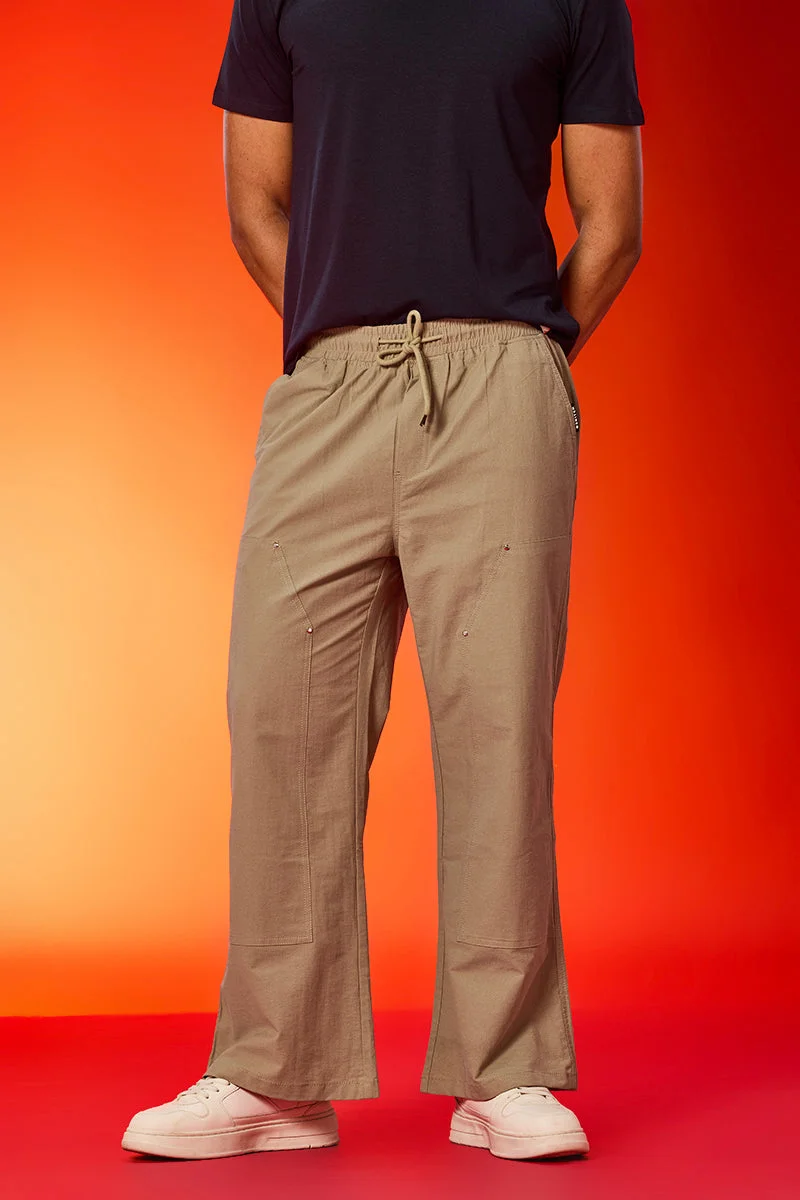 سنيتش بنطلون واسع بخصر مطاطي ورباط